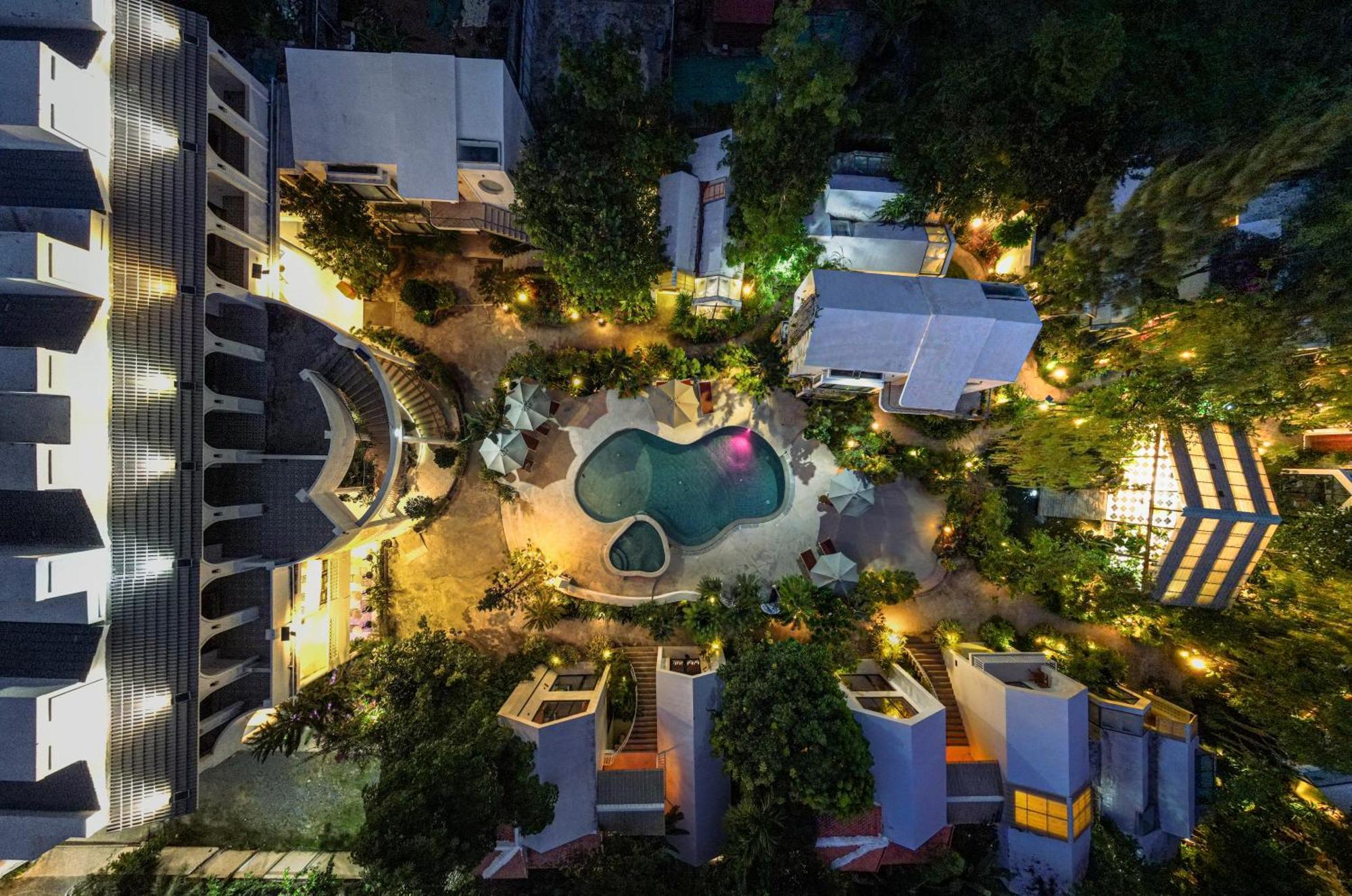 Montagne Residence 贡布 外观 照片
